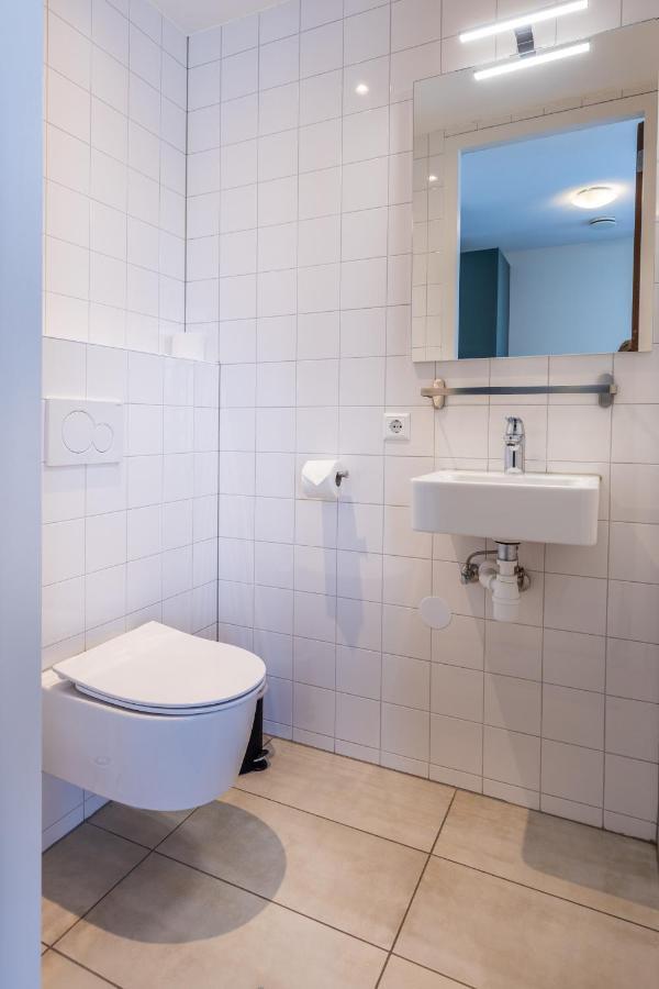 Roosjesweg 2 Gastenkamer Met Parkeerplaats En Terras Eg ドンブルグ エクステリア 写真