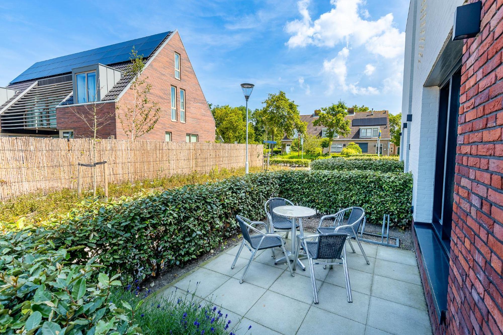 Roosjesweg 2 Gastenkamer Met Parkeerplaats En Terras Eg ドンブルグ エクステリア 写真